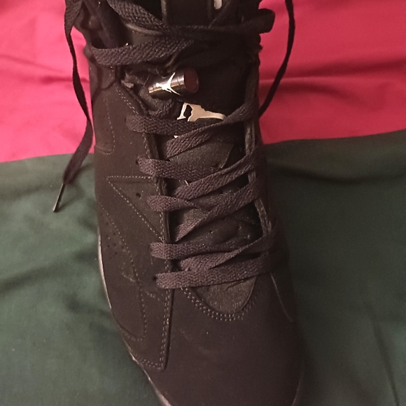 Men\'s Jordans size 12 main image 6